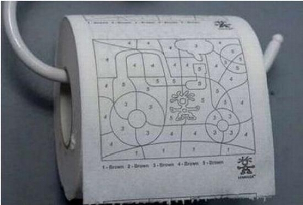 Những cuộn giấy vệ sinh… có ‘1-0-2’